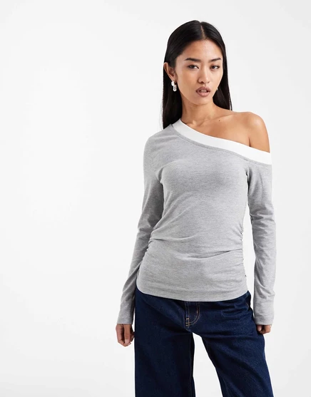 ДИЗАЙНЕРСКИЙ двухслойный топ ASOS с открытыми плечами и длинным рукавом серого и белого цветов gray & white