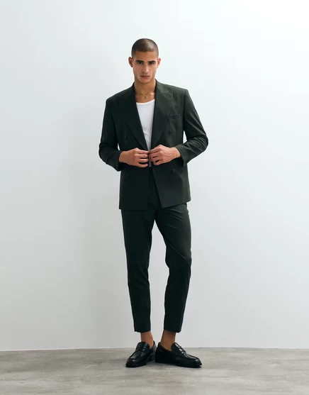 Мужские брюки ASOS Design зауженные костюмные, темно-зеленые