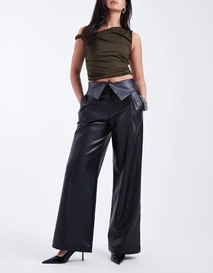 Женские брюки ASOS Design из экокожи, черные
