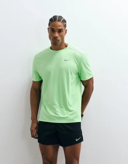 Спортивный топ Nike Running Dri-FIT Miler зеленого цвета mid green