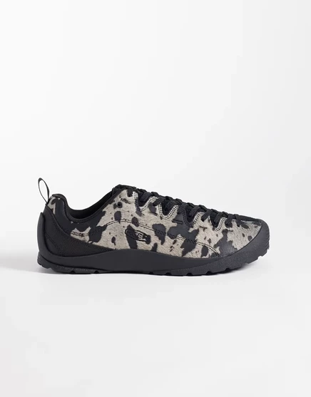 Замшевые кроссовки Keen Jasper из матовой кожи с коровьим принтом cow black