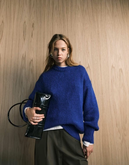 Свитер ASOS DESIGN оверсайз в кобальтовом цвете cobalt