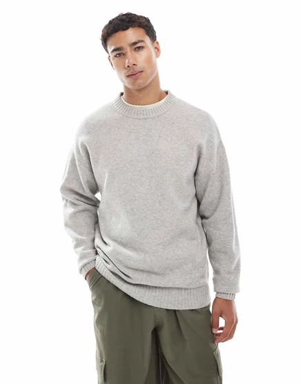 Объемный пушистый свитер Jack &Jones светло-серого цвета light gray melange
