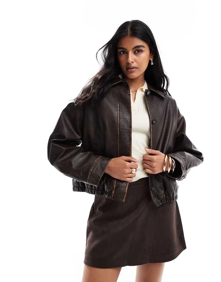 Женская куртка-бомбер ASOS Design под кожу, коричневая