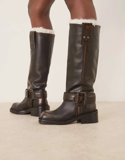 ДИЗАЙНЕРСКИЕ ботинки Calla premium trucker от ASOS с ремешком на пряжке из коричневой мятой кожи brown leather