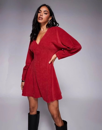 ДИЗАЙНЕРСКОЕ вельветовое мини-платье с рукавами-коконами ASOS DESIGN красного цвета red