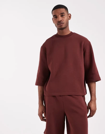 Непринужденный свитшот с коротким рукавом темно-коричневого цвета от ASOS DESIGN - часть комплекта rum raisin