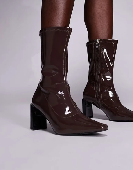 Ботильоны Public Desire Robert на высоком каблуке в темно-коричневую складку dark brown