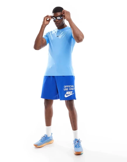 Шорты Nike синего цвета с рисунком 
