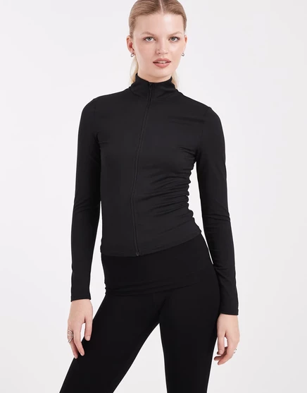 Черный топ на скульптурной молнии Miss Selfridge black
