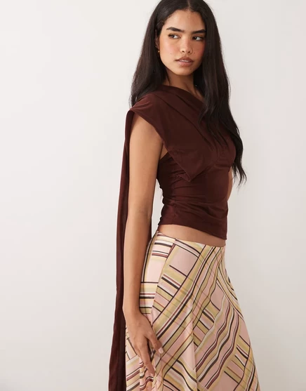 Женский топ ASOS Design из эластичного шифона с шарфом, шоколадный
