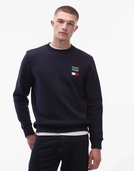 Толстовка с вышитым логотипом Tommy Hilfiger на груди темно-синего цвета 