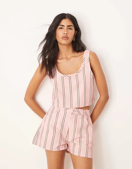 Джинсовый укороченный топ в полоску от ASOS DESIGN - часть комплекта pink stripe
