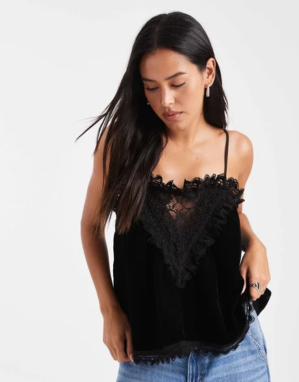 Бархатный и кружевной топ-майка Miss Selfridge черного цвета black