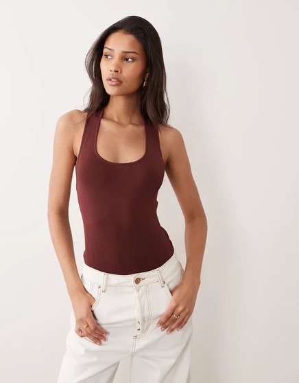 Женская майка ASOS Design с перекрещенными бретелями, шоколадная