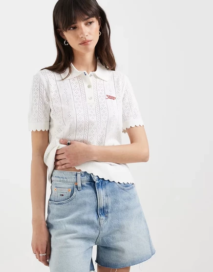 Джинсы Tommy, свитер-поло pointelle белого цвета, старинный белый