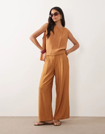 Женские брюки ASOS Design жатые в мужском стиле, имбирные