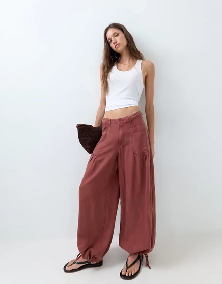 Женские брюки-баллон ASOS Design с карманами, ржавые