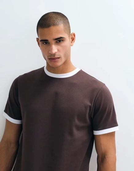 Мужская футболка ASOS Design breatheMAX, коричневая
