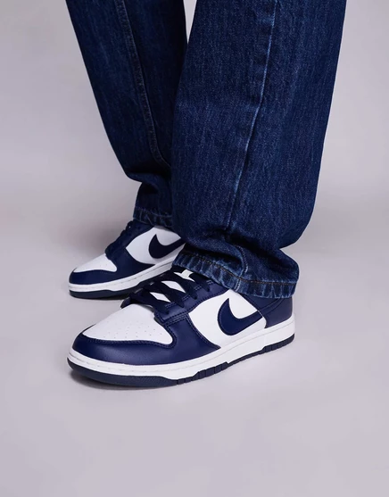 Кроссовки Nike Dunk Low в стиле ретро темно-синего и белого цветов navy