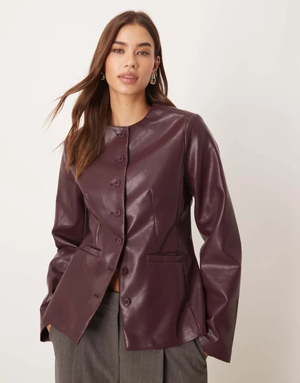 Женский приталенный жакет Gina Tricot из искусственной кожи, бордовый
