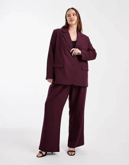 Женские брюки Vero Moda Curve с поясом, бордовые