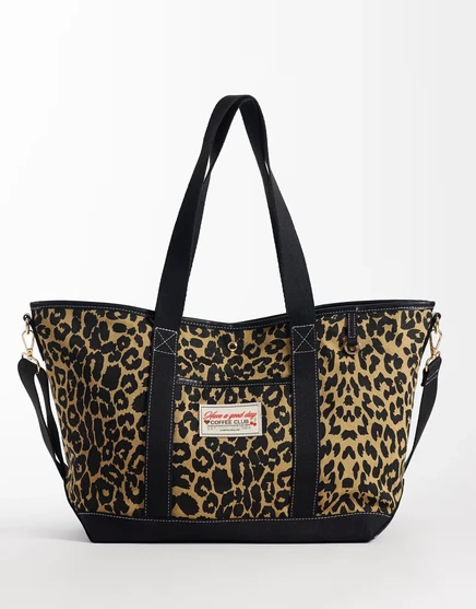 Дополните аксессуарами холщовую сумку для покупок в леопардовом цвете leopard