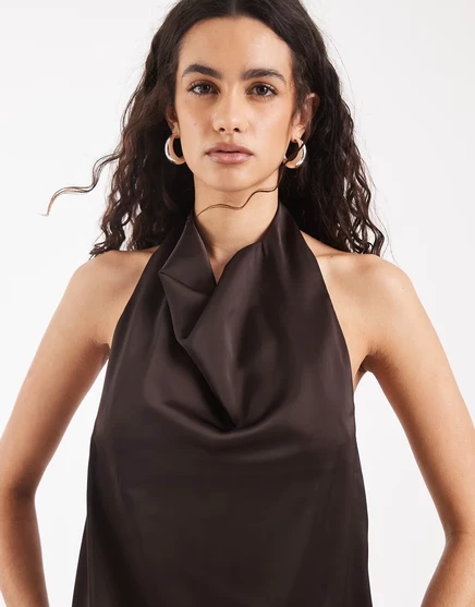 Женский топ Vero Moda халтер из атласа, шоколадный