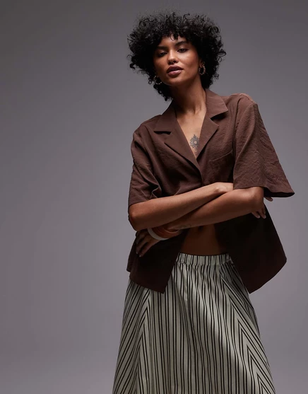 Футболка Topshop super soft cupro коричневого цвета brown