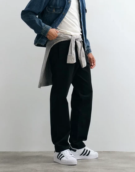 Черные брюки-чино из саржи на завязках Jack &amp Jones черного цвета