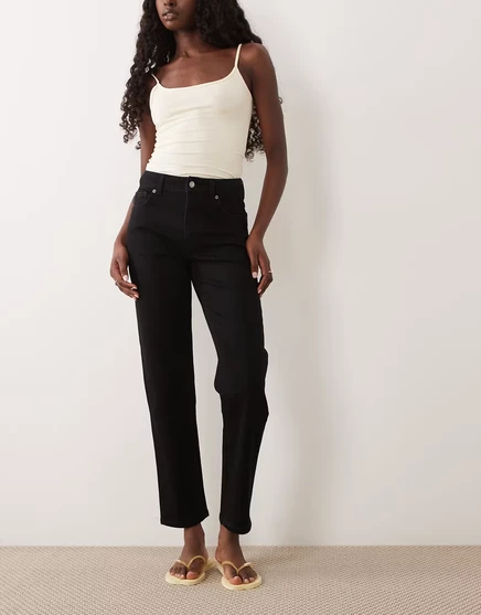 Женские джинсы мом ASOS Design зауженного кроя, черные