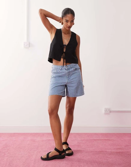Жилет из льняной смеси Monki черного цвета - эксклюзивно для ASOS black
