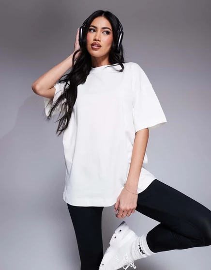 ASOS 4505 Icon - хлопковая футболка свободного кроя из плотного хлопка с быстросохнущим покрытием темно-белого цвета off white