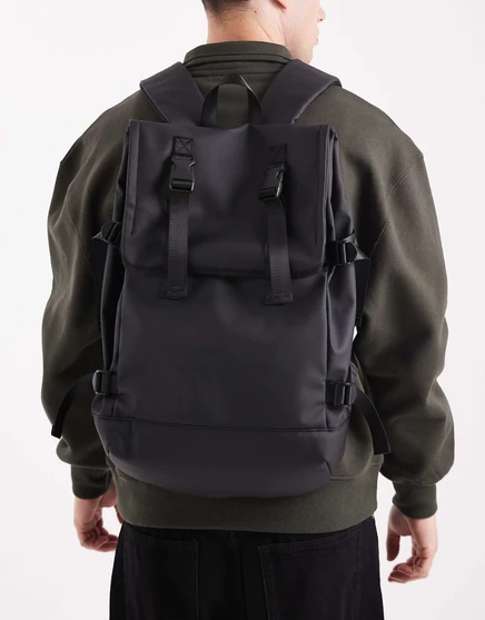 ДИЗАЙНЕРСКИЙ рюкзак ASOS с прорезиненным верхом на колесиках черного цвета black
