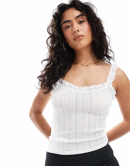 Топ с бретельками Miss Selfridge с отделкой в виде ушек кремового цвета cream