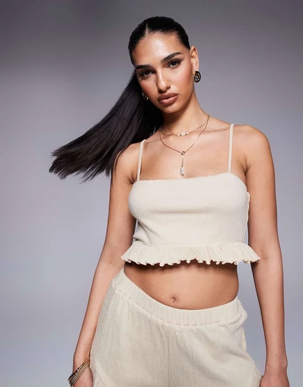 Укороченный топ на бретелях с воланами и оборками от ASOS DESIGN из камня - часть комплекта stone
