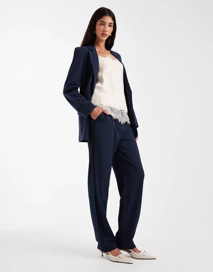 Брюки прямого кроя Vero Moda темно-синего цвета - часть комплекта