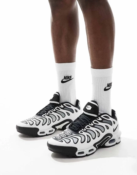 Кроссовки Nike Air Max Plus Drift белого и серебристого цветов white