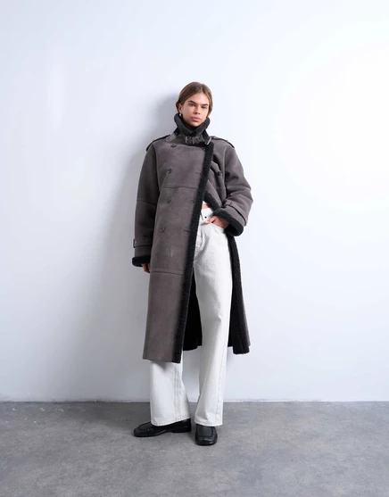 Удлиненная куртка-авиатор из искусственной овечьей шерсти Topshop серого цвета gray