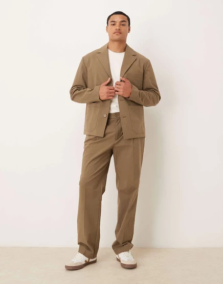 Дизайнерские прямые костюмные брюки ASOS цвета хаки khaki