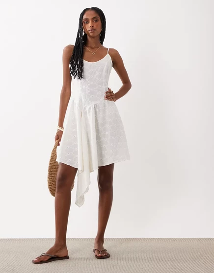 Женское мини-платье Miss Selfridge с бродери, слоновая кость