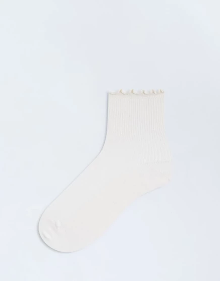 Носки с оборками в рубчик от Topshop из пахты buttermilk