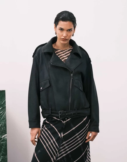 Байкерская куртка ASOS DESIGN oversize из натуральной кожи черного цвета black