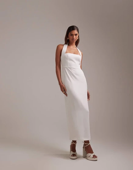 ДИЗАЙНЕРСКОЕ белое платье-бандо-карандаш из крепового материала ASOS DESIGN с широким ремешком на шее ivory