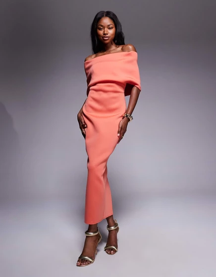 Миди-платье ASOS DESIGN scuba с глубоким вырезом и открытыми плечами и накидкой на спине темно-оранжевого цвета orange