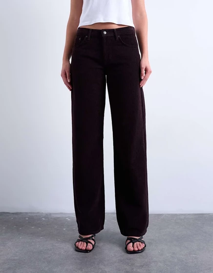 Джинсы Topshop Ember с низкой посадкой и прямыми штанинами цвета горького шоколада chocolate