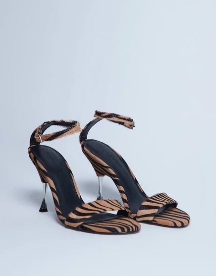 Босоножки из натуральной кожи Topshop Fran с металлическим высоким каблуком  tiger pony