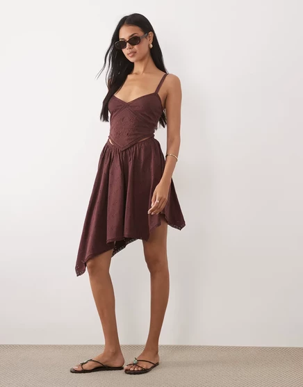 Женское платье ASOS Design с вышивкой, коричневое