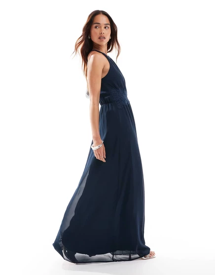 Темно-синее платье макси с воротником-халтером Vila Bridesmaid navy