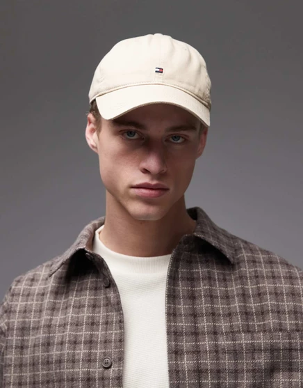 Кепка с логотипом Tommy Hilfiger в виде флага из камня horseradish